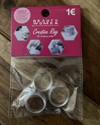 BEAUTY WOMEN Glasklare Nagelspitzen oval mittel Vollabdeckung am Farbfächer