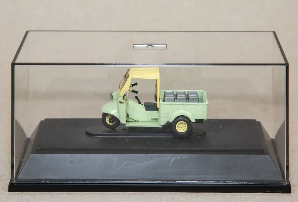 EBBRO 1/43 DAIHATSU Midget 3 wheel truck green RARE - Image 3 of 4