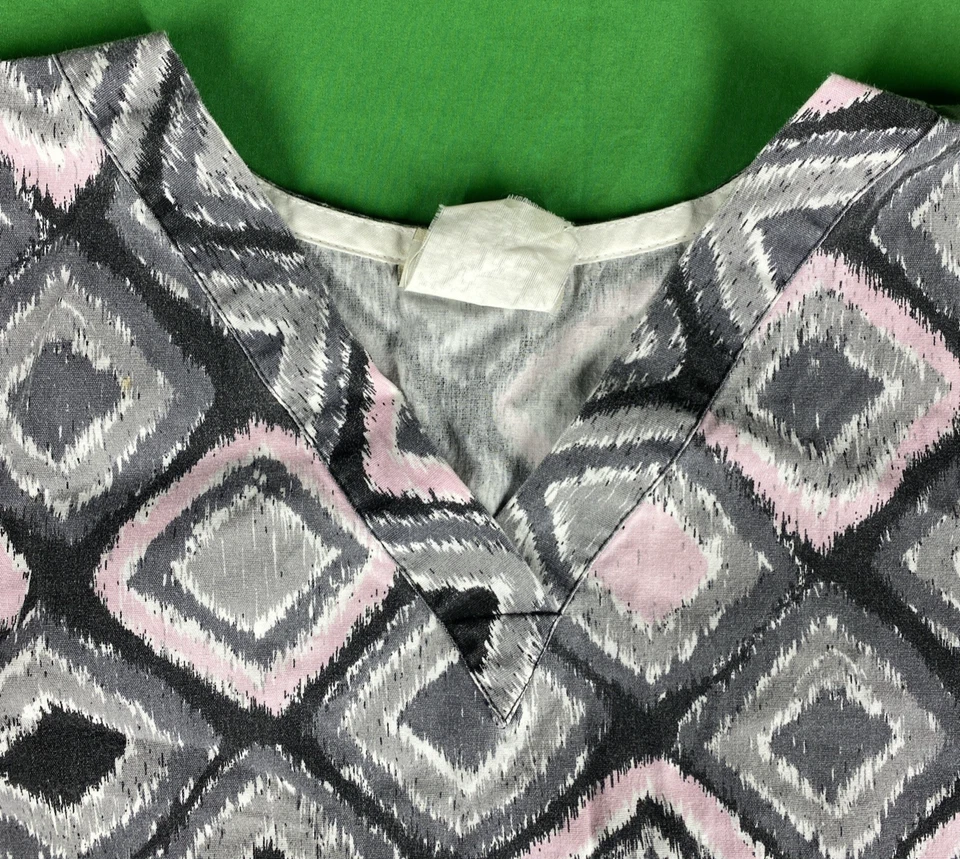 Large Square Patterned Black, White, Gray & Pink Tafford Scrub Top - Image 3 of 4