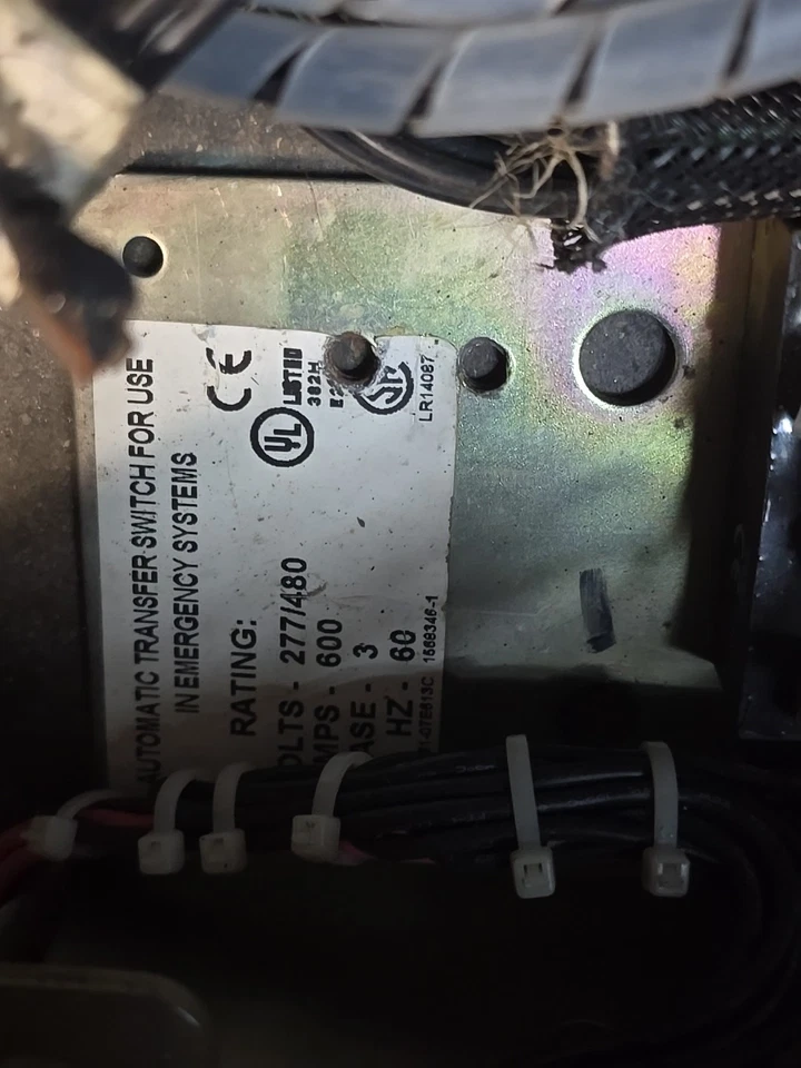 Caterpillar CTG  600 Amp Transfer Switch  - Image 2 of 4