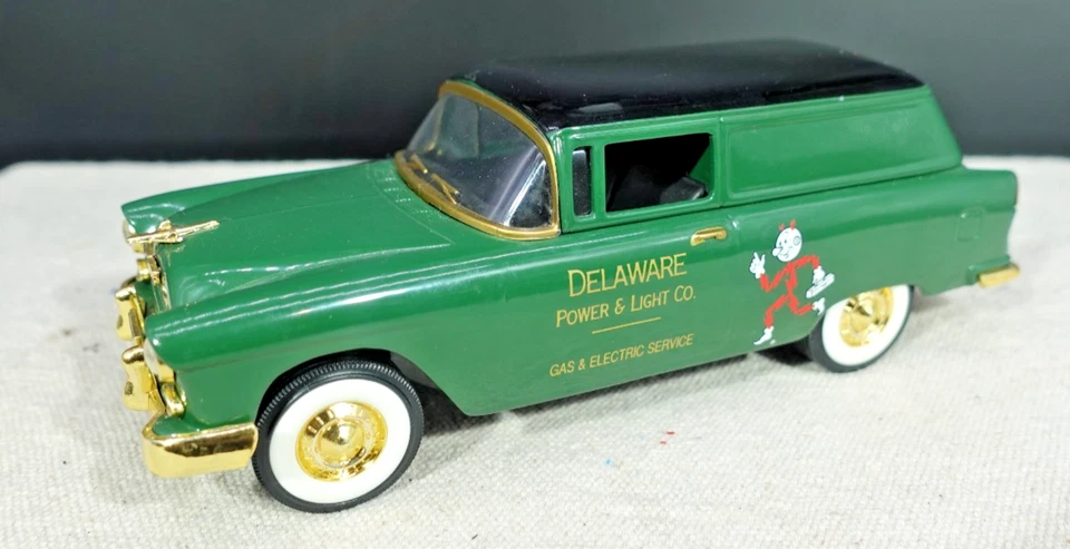 Liberty Classics 1955 Chevrolet Delaware Power & Light 1/24 - Image 3 of 4