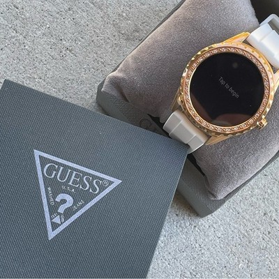 Guess Jemma White Silicone Smartwatch C1003L1 Box + Charger GREAT PRICE!!