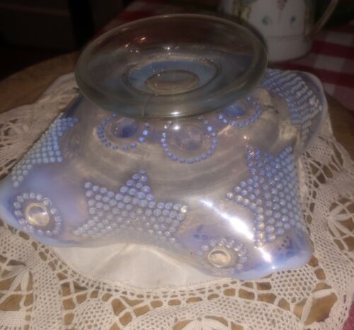 Fenton Art Glass Beaded Star in White Opalescent Scalloped Edge Bowl - Picture 6 of 6