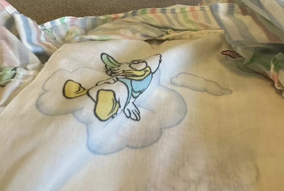 Ropa de cama de cuna rara-de colección Disney Dundee- bebé Mickey, Minnie, Donald Pluto Foto 3 de 4