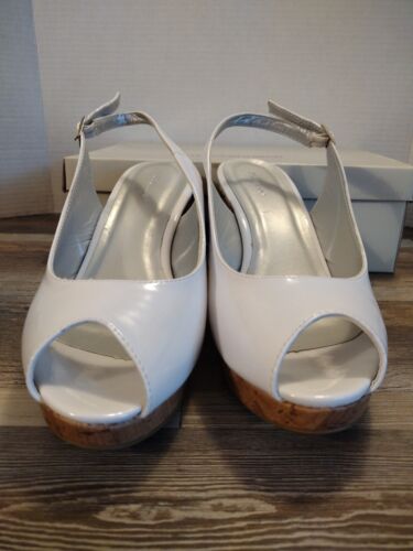 Avenue Womens Dayla Shoes White Patent Leather Peep Toe Cork Wedge Heel Slingbac - Picture 3 of 11