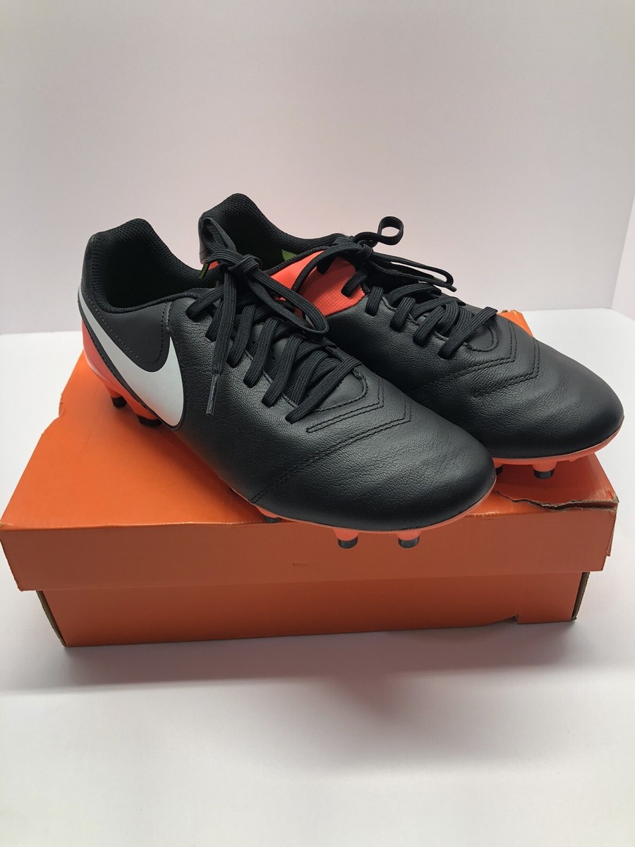 Nike Tiempo Genio II FG Black Soccer Cleats Men display picture 2
