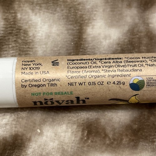Noyah Organic Vanilla Lip Balm Sealed 0.15 Oz Full Size NWOB - Picture 2 of 3