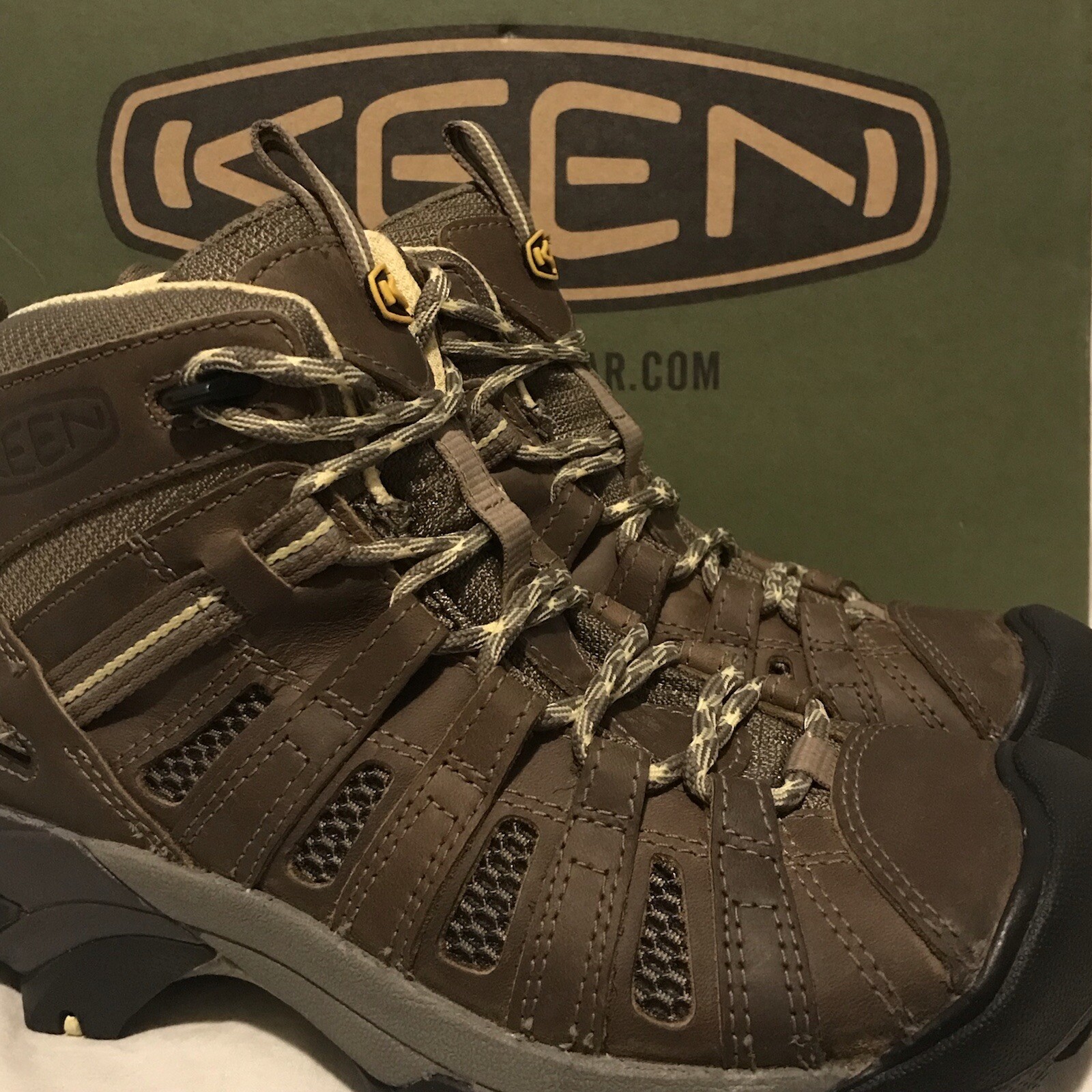Stivali da trekking Voyageur NUOVI KEEN da donna taglia 8 5 M Brindle Custard 1010138