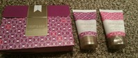 Mary Kay Limited Edition Cream And Sugar Body Gift Set Mary Kay Limited Edition Cream And Sugar Body Gift Set