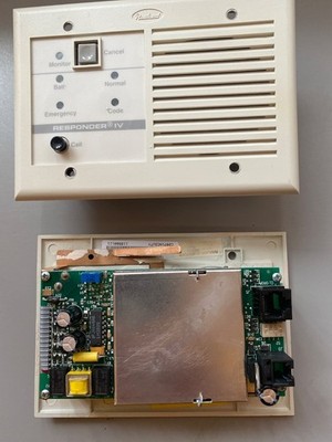 lot/2 Rauland-Borg NCDUTY Responder IV Model Nurse Duty Station