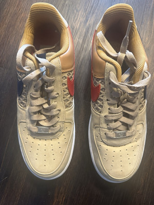 Nike Air Force 1 Bird Near