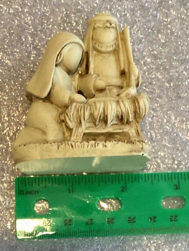 Vintage Mini Stil Harz Krippe Einteiler - Kniende Maria, Josef & Jesuskind - Bild 7 von 7