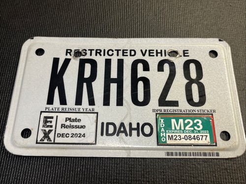 Idaho Restricted Vehicle License Plate KRH628 - Fish & Game - Exempt - Uncommon