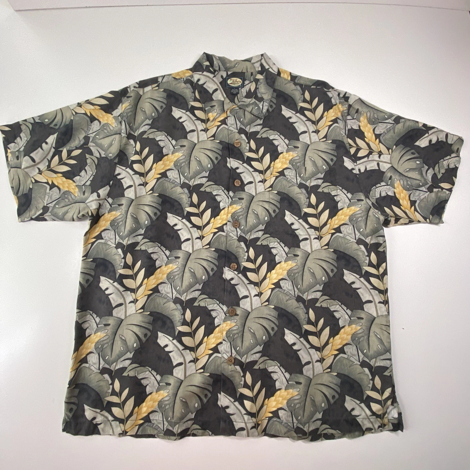 Tommy Bahama 100% Linen Shirt Men L Greenish Grey Hawaiian Tropical Aloha Beach