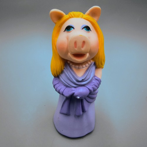 Miss Piggy Finger Puppet Muppets Fisher Price Muppet Show Players 3,5 pulgadas - Imagen 1 de 5