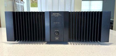 Rotel RB-991 2-Channel Power Amplifier - 200 watts per channel into 8 ohms