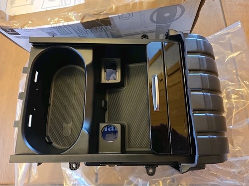 MERCEDES A CLASS W177 STOWAGE COMPARTMENT CENTRE CONSOLE NEW GENUINE 1776805701 - Picture 8 of 12