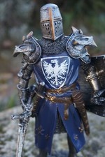 766.7639  SOLDAT  FIGURINE MEDIEVAL  TEMPLIER EPEE CHEVALIER   MOYEN  AGE 19 CM