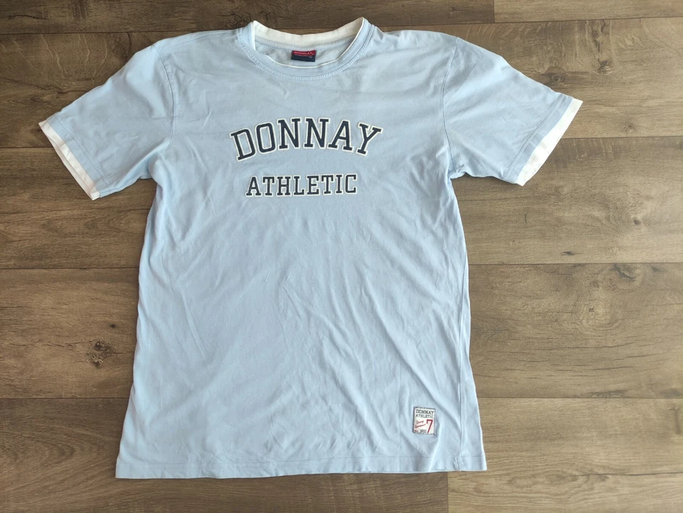 Donnay Athletic vintage tshirt celeste scritta in rilievo taglia L - Imagen 2 de 4