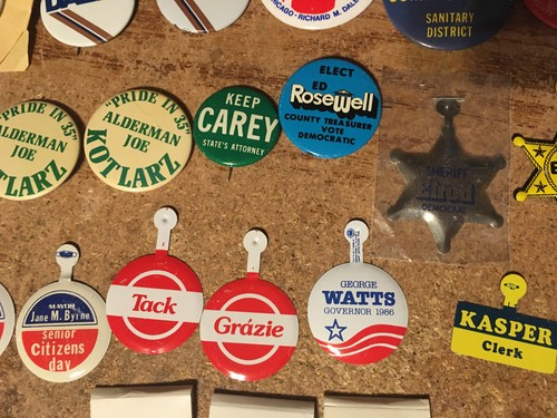 KONVOLUT POLITISCHE KAMPAGNE PINBACK PIN BUTTONS CHICAGO IL DALEY ELROD BYRNE CAREY - Bild 6 von 20