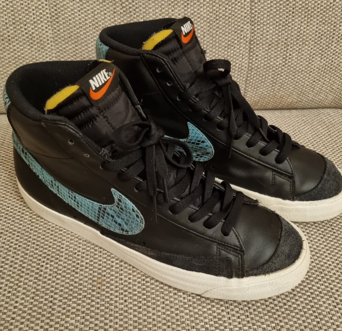 nike blazer mid snakeskin swoosh