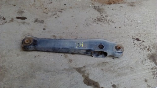 Mitsubishi Carisma I 1.6 DA1A Querlenker hinten links