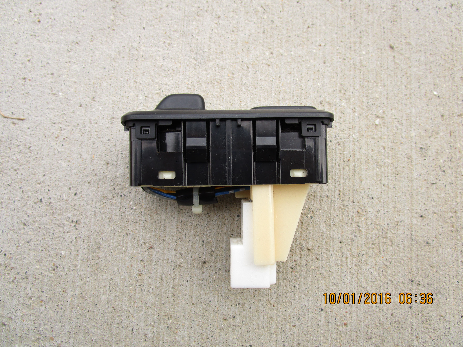 Set Di 5 Clip Finiture Interne Porta Per Lexus GX470 Base/Sport - Originali Toyota - Foto 4