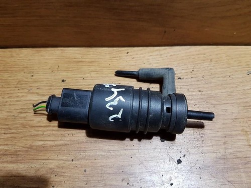 Waschwasserpumpe, Scheibenreinigung  Volkswagen Passat DE145404-89