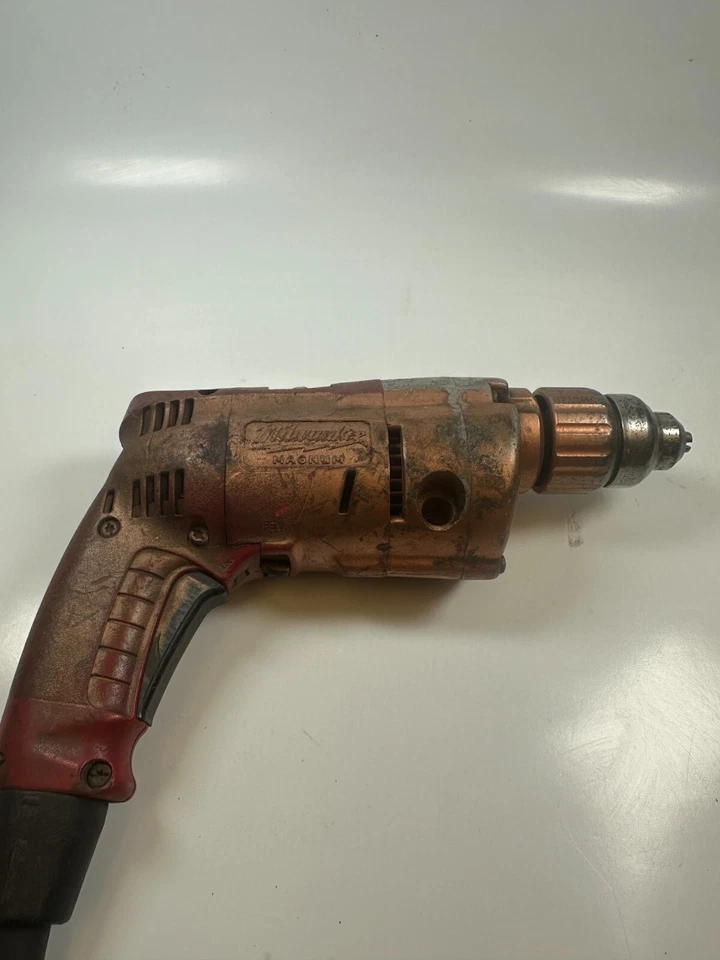 Portabrocas Milwaukee 0225-1 (leer) Magnum Hole Shooter SN 0079631982 0-1200 RPM 3/8 Foto 4 de 4