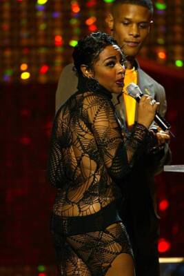 Lil Kim at Mastercard MOBO Awards 2003 held at Royal Albert Hall o- Old Photo 2