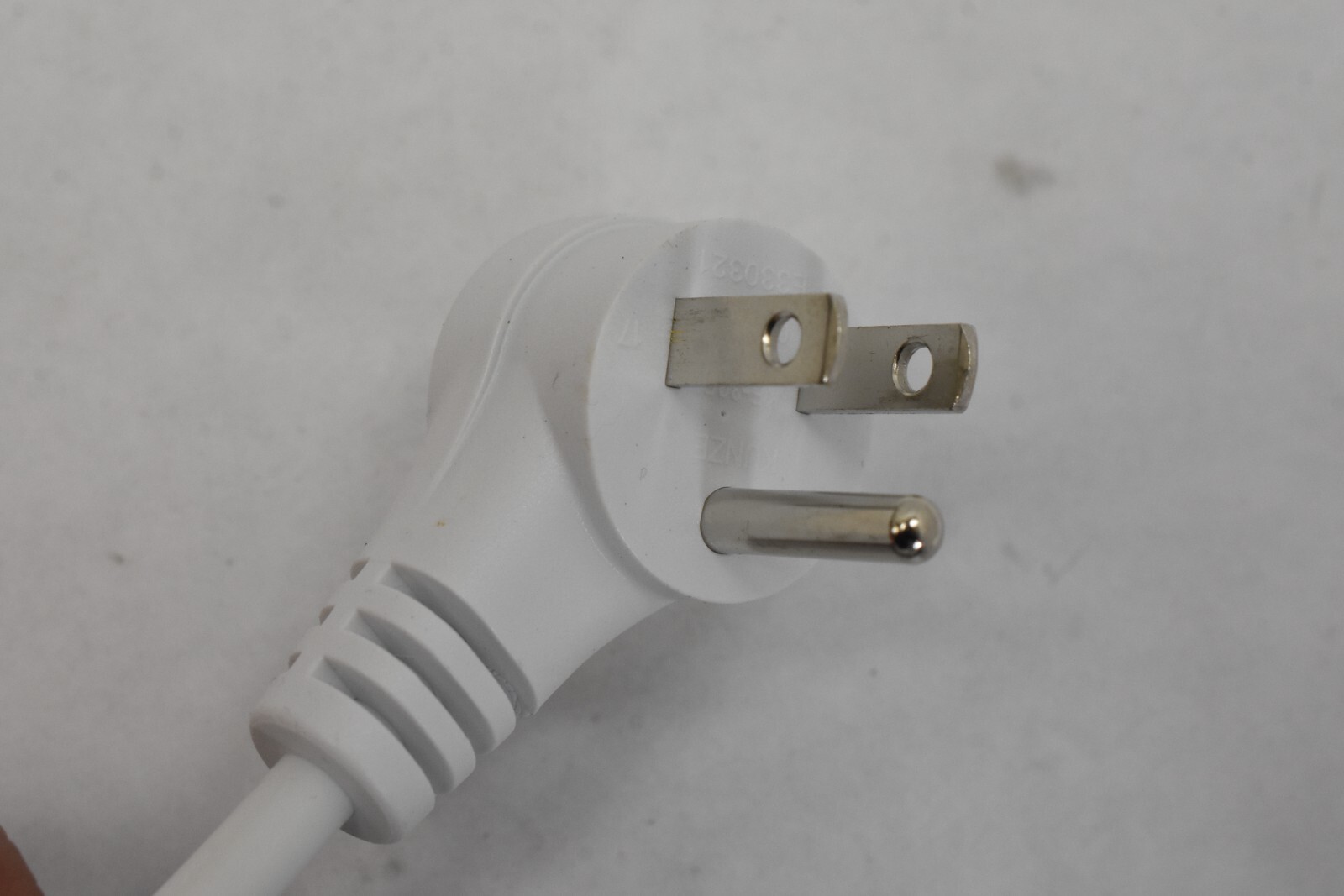 Passus Long Extension Cord 10ft 1625W w/ Multiple Outlets Surge Protector White