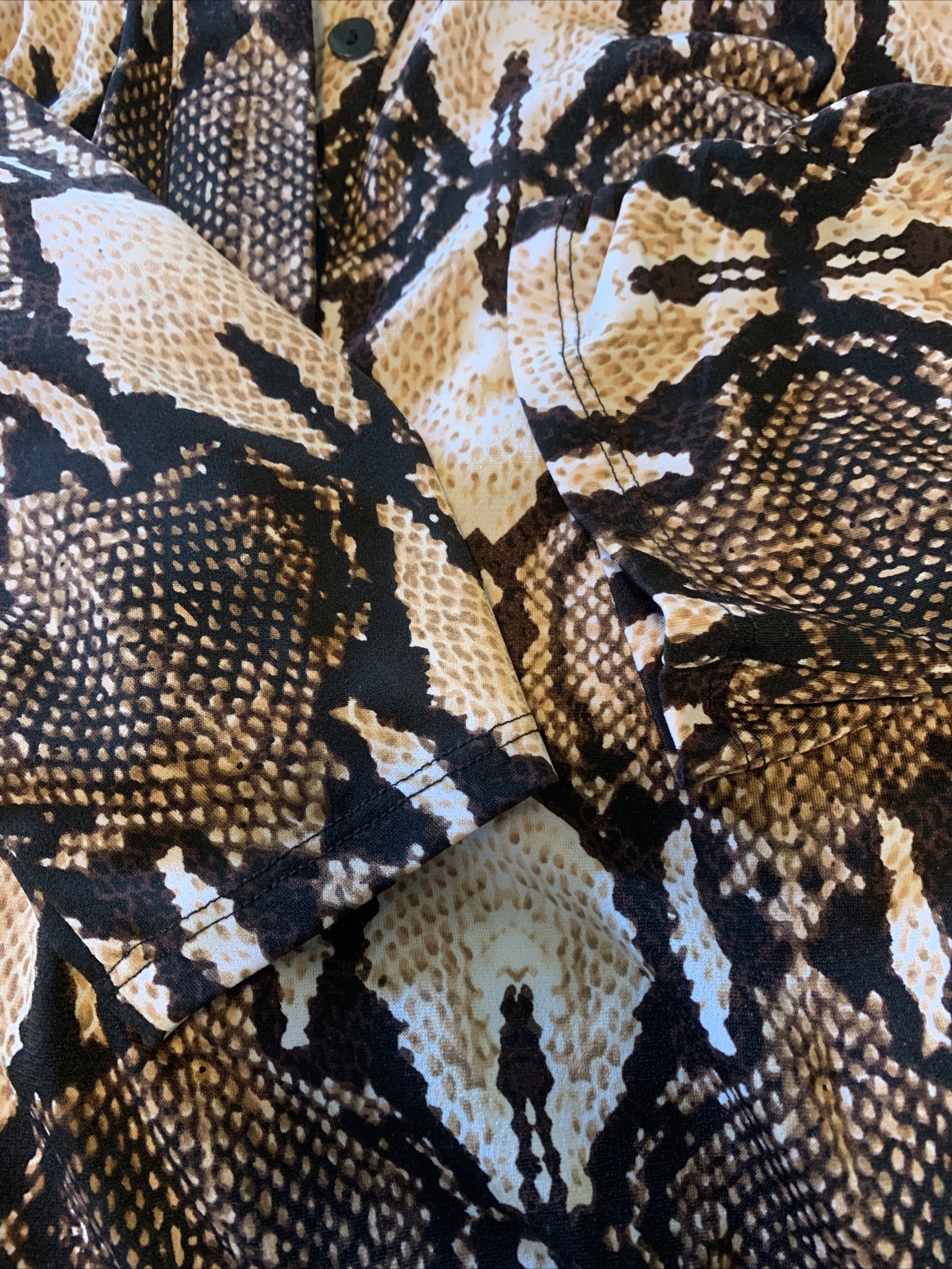 WHBM Python Snake Print Half Sleeve Pullover Dres… - image 10