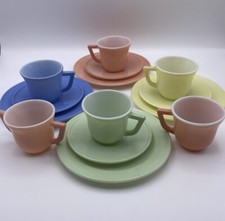 Vintage Hazel Atlas Moderntone Pastel Children's Teaset - 14 Pieces