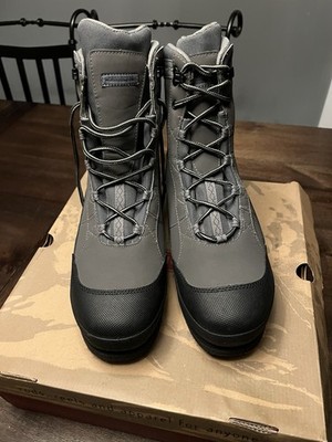 Men's 12 M Redington Prowler-Pro Wading Boots Felt Bottom Gray Fly Fishing WS005