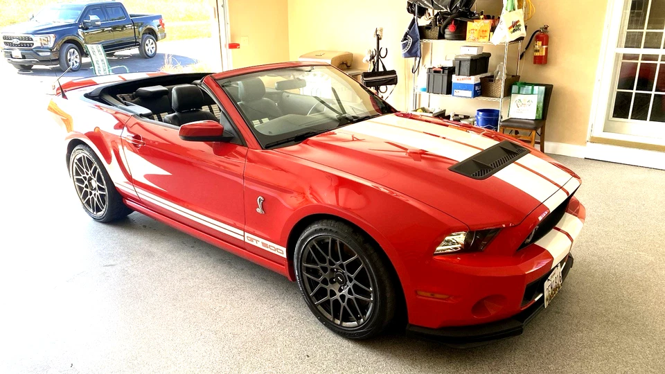 Ford Mustang Shelby GT500 2014 Foto 4 de 4