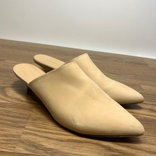 Jenni Kayne Kitten Heel Mules Beige Oiled Leather Size 40 Pointed Toe Slip On