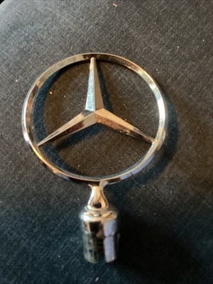 Verchromtes Mercedes Emblem gefedert 3 Zoll Durchmesser