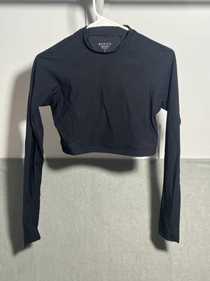 Athleta Crosstrain Ultra Crop Top PowerMove Black Long Sleeve Activewear Shirt