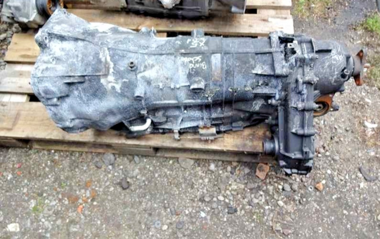 Original Automatikgetriebe BMW X5 E70 3.0D - 6HP28X - Ersatzteilspender!