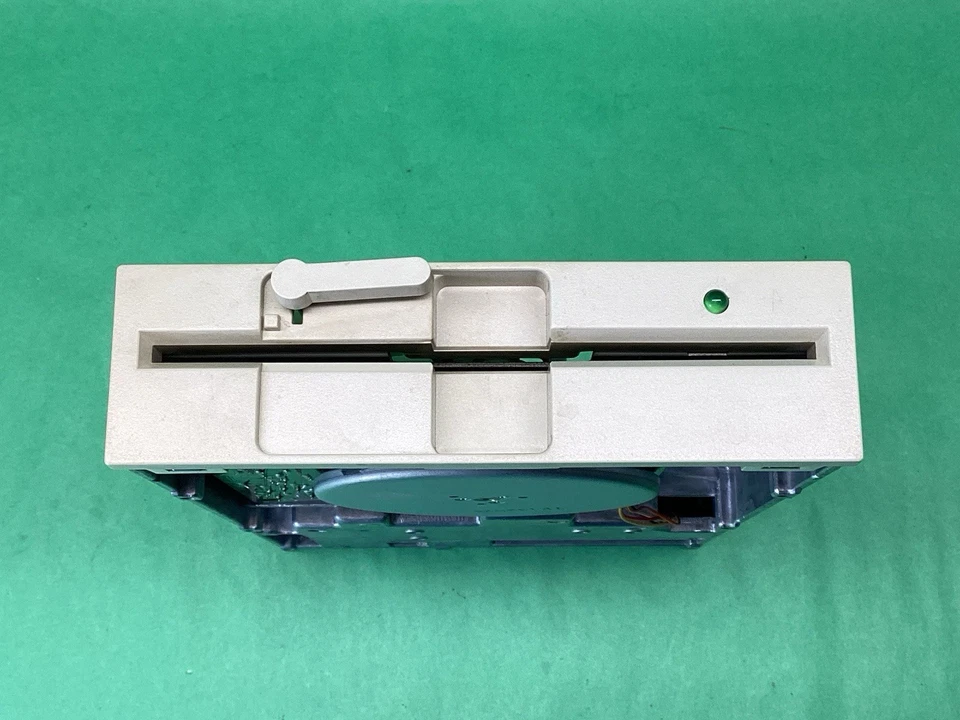 Panasonic JU-475-4 Beige 5.25” Disquete Interno PC Verde Unidad de Disco LED SIN PROBAR Foto 2 de 4