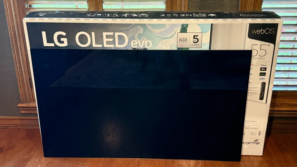 LG OLED55G1PUA con placa base EBT66646701 para piezas Foto 2 de 4