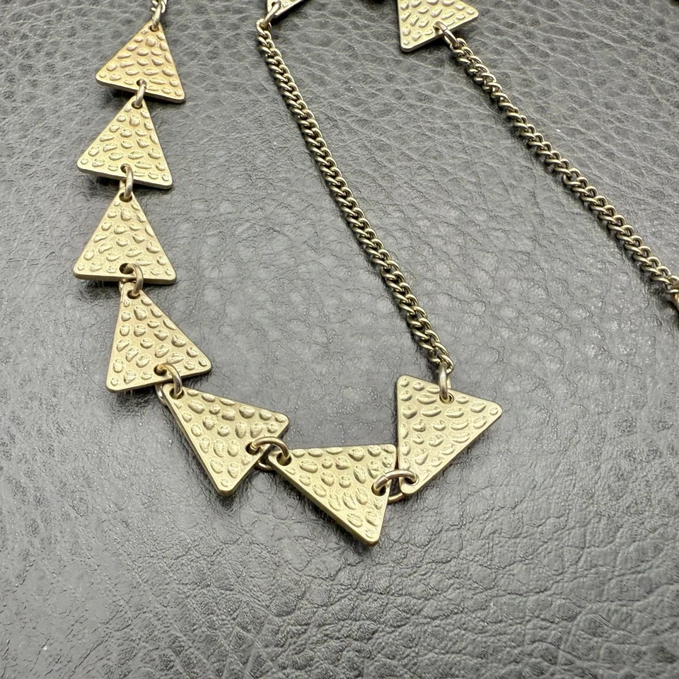 Premier Designs Necklace Gold Tone Geometric Triangle Textured Long Chain 30" - Image 3 of 4
