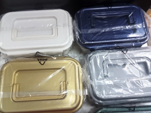 6 NEW Lock n Lock Multi-Color Rectangle Food Containers W/Handles & Gift Bags - Picture 2 of 10