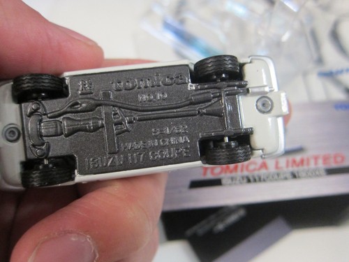 Tomica Limited - 0014 - Isuzu 117 Coupe 1800XE - 1/62 - Mini Car - F1 - Bild 10 von 10