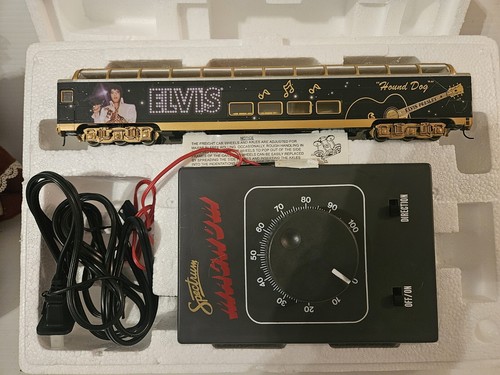 Elvis Scala HO Treno Hound Dog Dome Car con trasformatore Hawthorne Valley Bachman