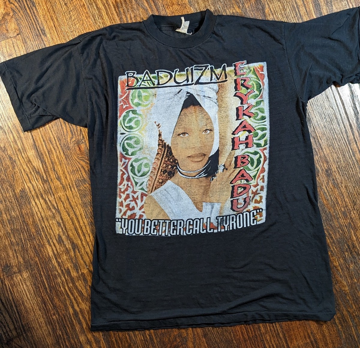 1998 Baduizm Tour Erykah Badu Tour Rap T-Shirt-Black- Front & Back