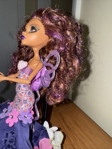 OOAK Repainted Clawdeen Wolf Doll Monster High Custom Made Dress - Picture 10 of 16