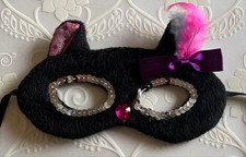 Hallowesparkly fluffy black cat mask