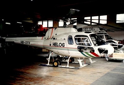 1995 HELOG Switzerland Eurocopter AS350 Ecureuil HB-XYV Original Photograph