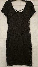 Ci Sono Black Lace Lined Stretch Little Black Dress Sz M Cap Sleeve Strappy Back